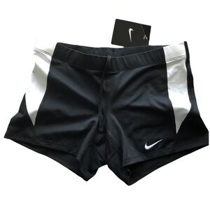Nike activewear short shorts
